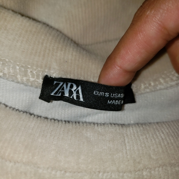 Zara high low crop sweatshirt- Cream Color - Picture 4 of 5